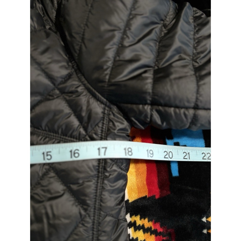 Gallery Puffer Jacket Zip/Snap Up Hood Size Large Zip Pockets Lined Black Toggle - Picture 8 of 9